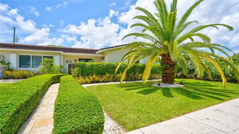 $995,000 | 9573 Southwest 57th Street, Miami, FL 33173