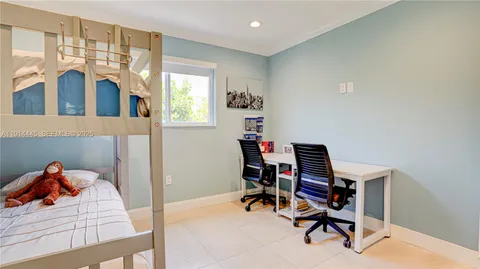 $995,000 | 9573 Southwest 57th Street, Miami, FL 33173