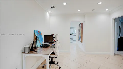 $995,000 | 9573 Southwest 57th Street, Miami, FL 33173