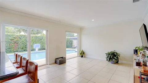 $995,000 | 9573 Southwest 57th Street, Miami, FL 33173