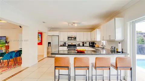 $995,000 | 9573 Southwest 57th Street, Miami, FL 33173