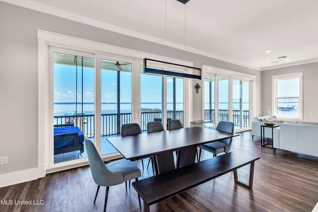 $1,085,000 | 1908 North Beach Boulevard, Bay St. Louis, MS 39520