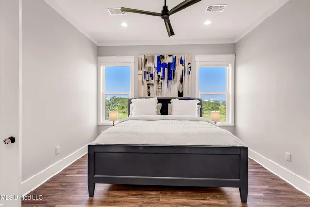 $1,085,000 | 1908 North Beach Boulevard, Bay St. Louis, MS 39520