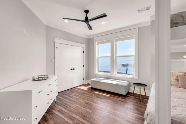 $1,085,000 | 1908 North Beach Boulevard, Bay St. Louis, MS 39520