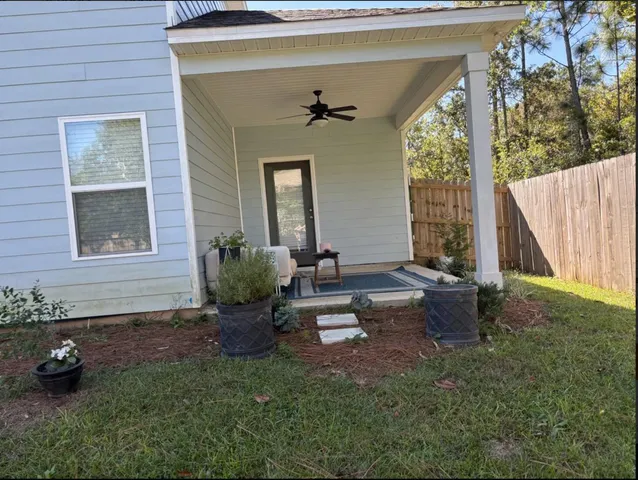 $2,895 | 58 Sandhill Court, Freeport, FL 32439