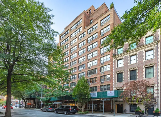 $459,000 | 120 East 36th Street, Unit 3E | Murray Hill