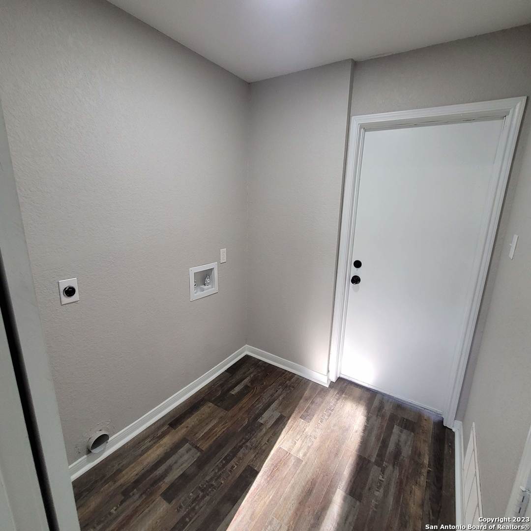 14623 Highland Ridge San Antonio, TX 78233 - Photo 17 of 37 a view of small space