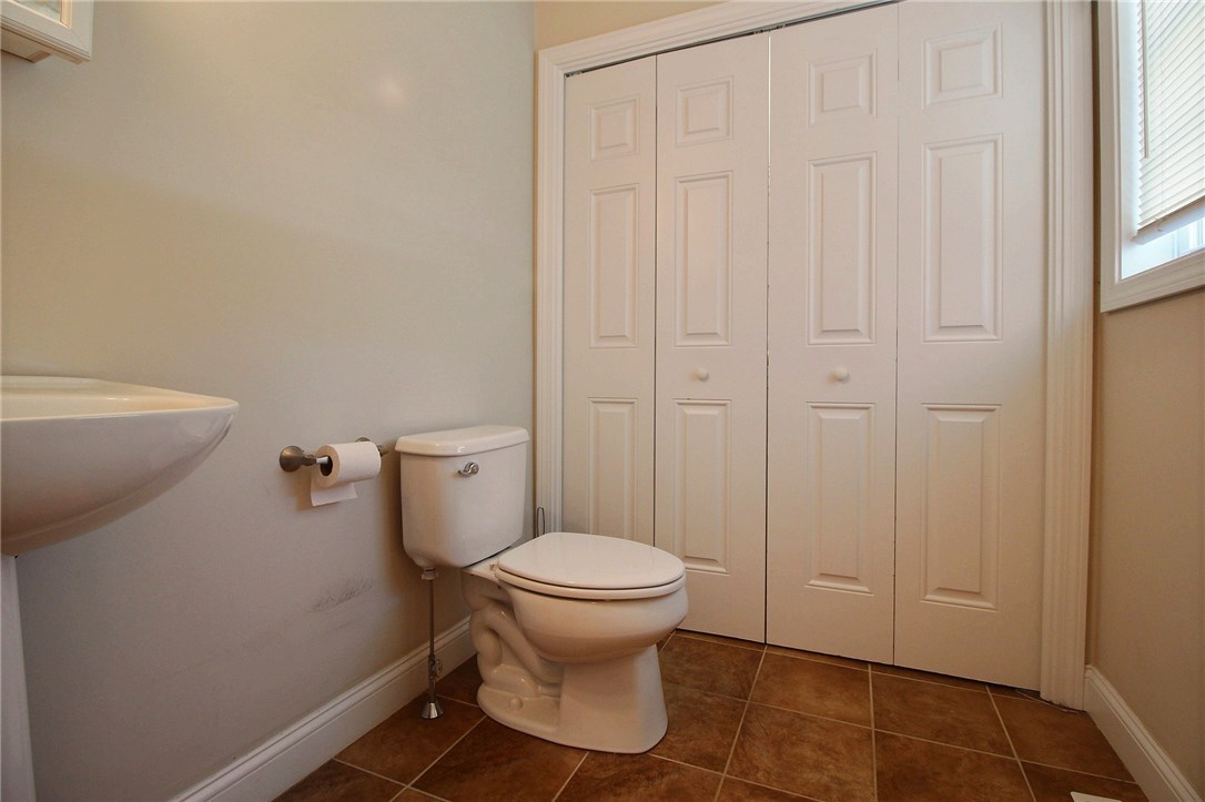 37 Fieldstone Way Westerly, RI 02891 - Photo 10 of 25 Gallery Image 10