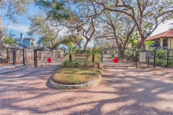 $1,500 | 2511 Hammock Court, Unit 2511, Clearwater, FL 33761