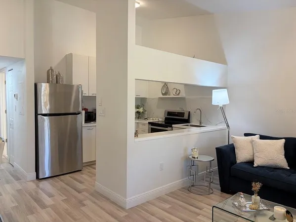 $1,500 | 2511 Hammock Court, Unit 2511, Clearwater, FL 33761