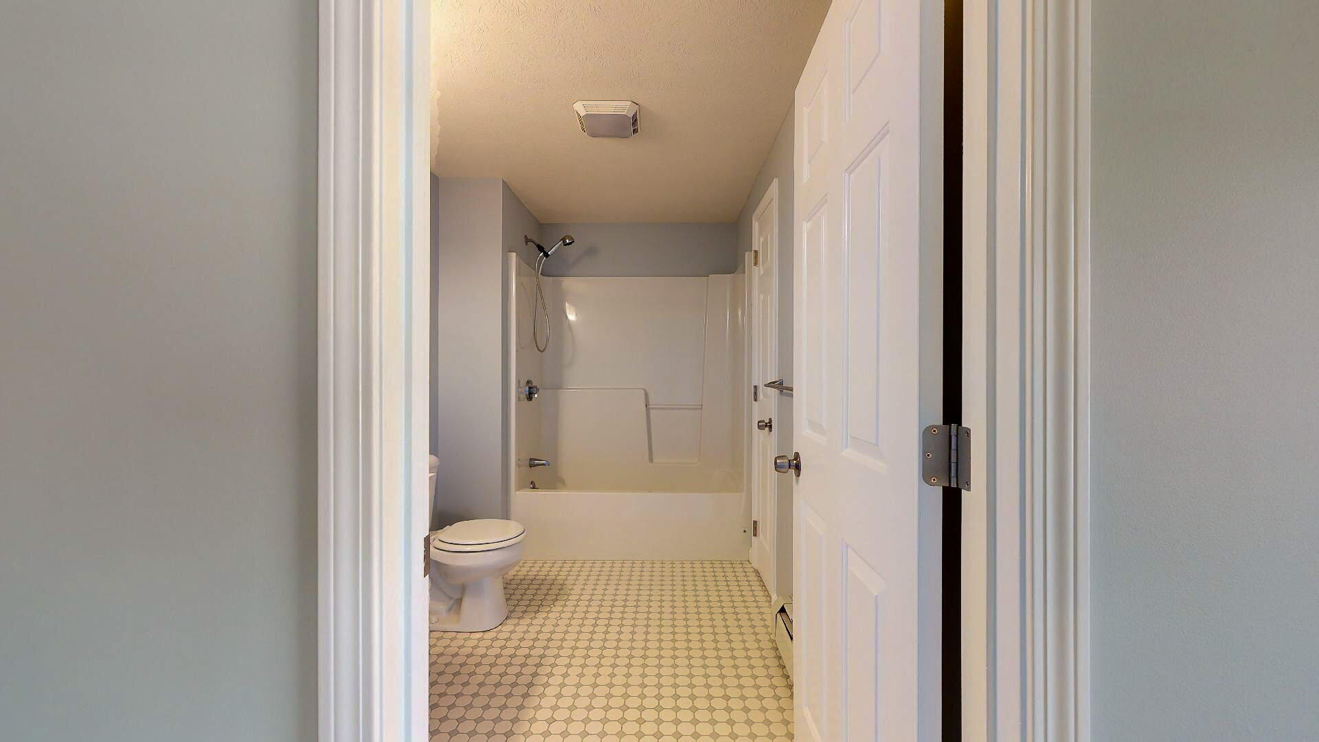 11 Greenwich Way, Unit 43 Kennebunk, ME 04043 - Photo 23 of 26 25-web-or-mls-11-Greenwich-Way-Kennebunk