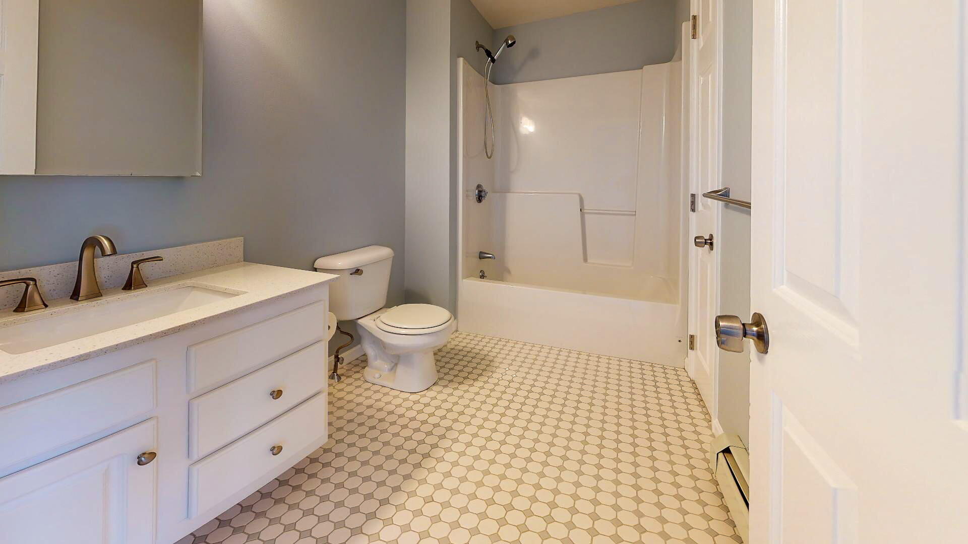 11 Greenwich Way, Unit 43 Kennebunk, ME 04043 - Photo 24 of 26 26-web-or-mls-11-Greenwich-Way-Kennebunk