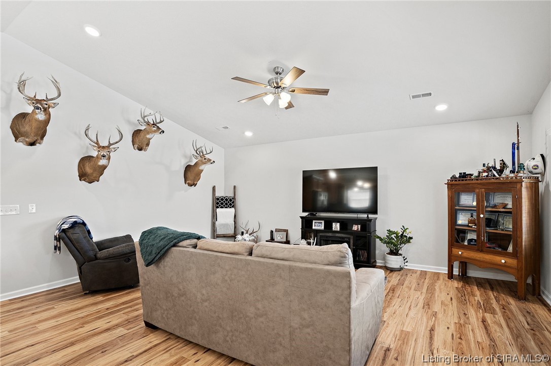 1563 South Hardy Mill Road Lexington, IN 47138 - Photo 17 of 47