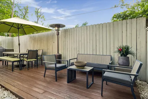 $419,000 | 5714 Innsbruck Street, Bellaire, TX 77401