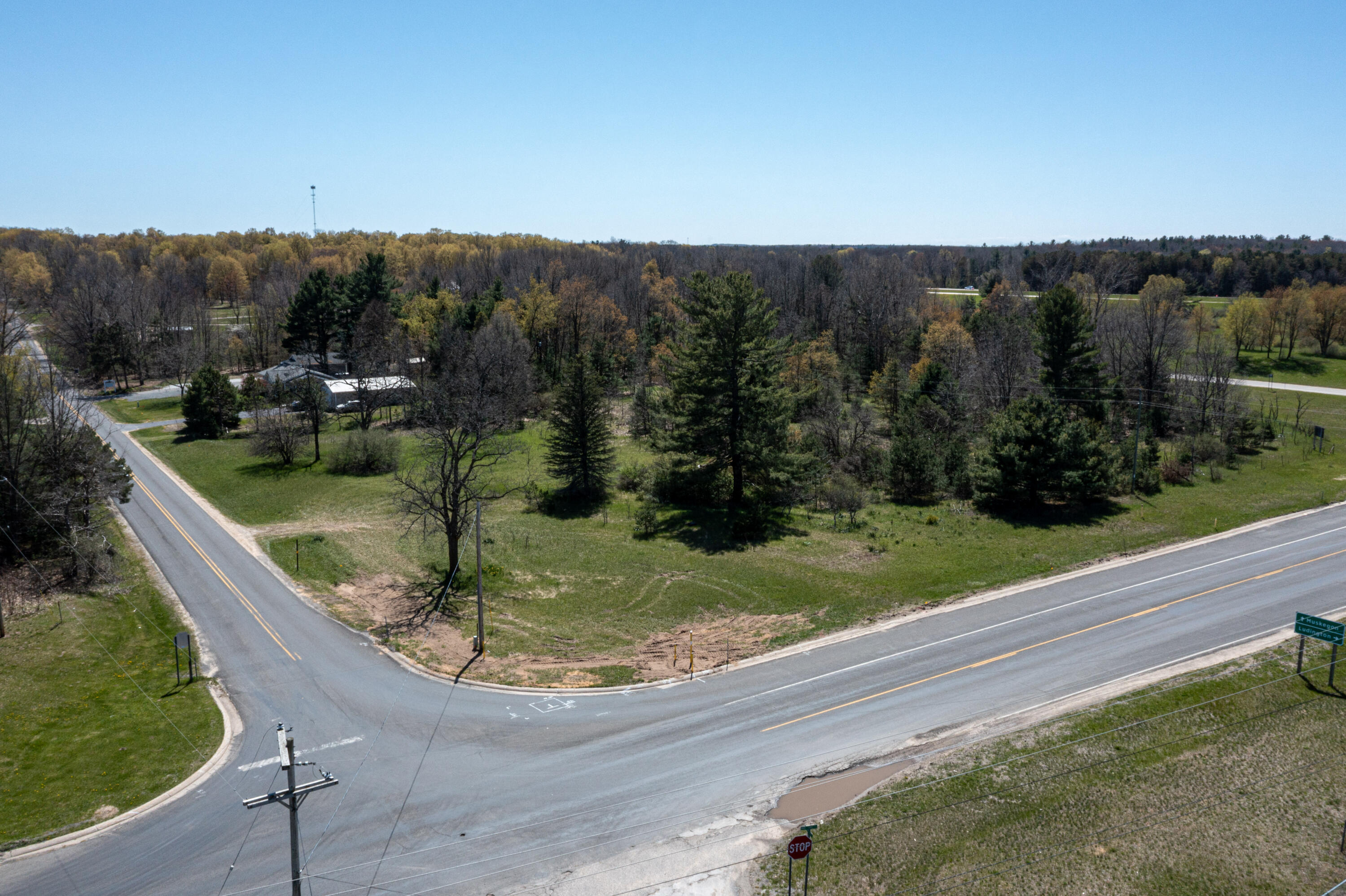 7.5-acres East 7.5-acres E Monroe Road Hart, MI 49420 - Photo 3 of 26 20260502-DJI_0330