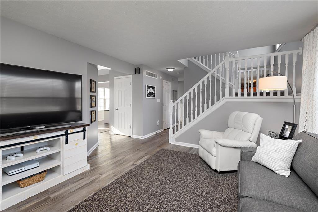 12733 Touchdown Drive Fishers, IN 46037 - Photo 15 of 50 Gallery Image 15
