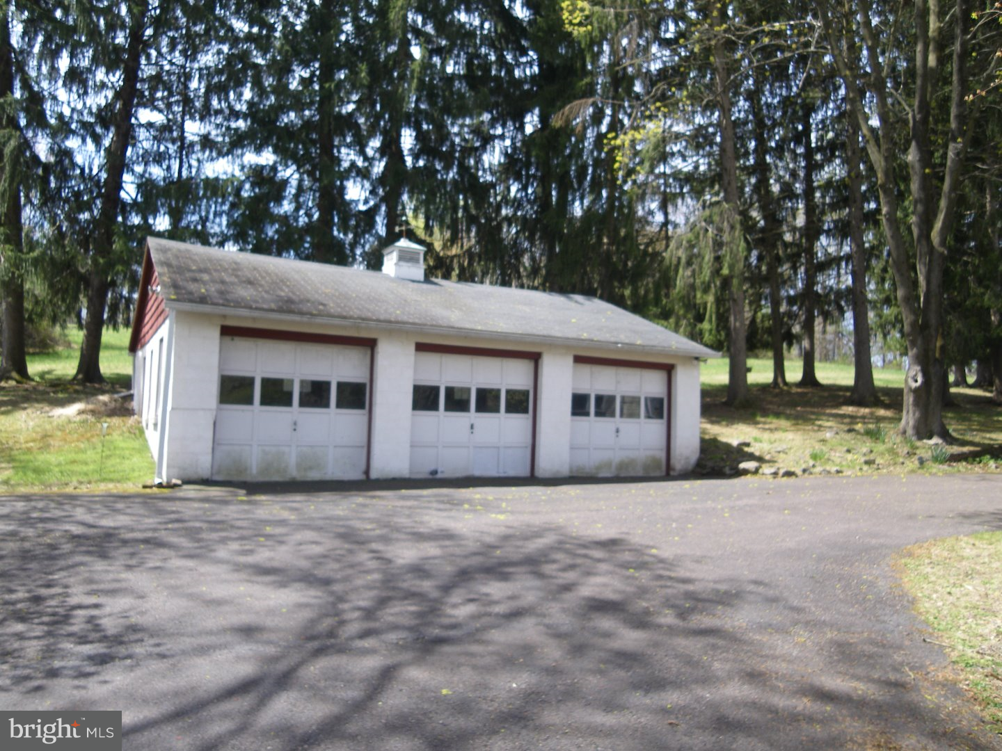 320 Saw Mill Road Pottstown, PA 19465 - Photo 12 of 25