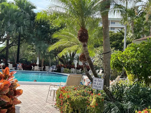 $299,000 | 2940 North Course Drive, Unit 507, Pompano Beach, FL 33069