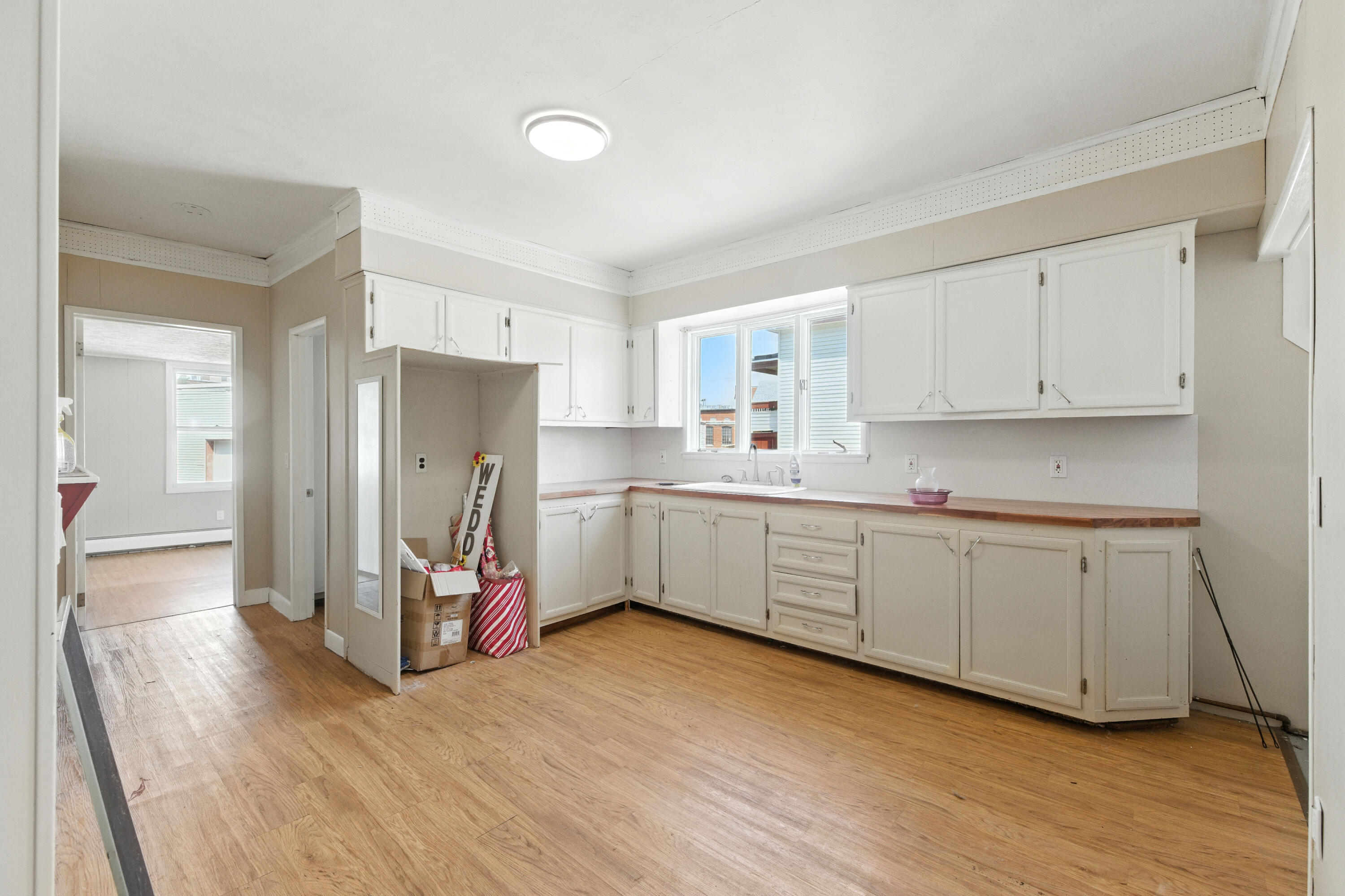 16 Hill Street Biddeford, ME 04005 - Photo 25 of 40 Apt 3 - Kitchen