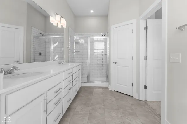 $2,575 | 812 Kinzer Avenue, Carmel, IN 46032