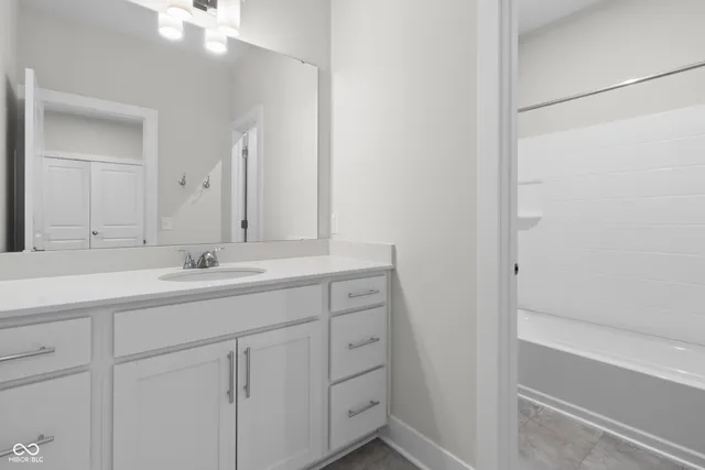 $2,575 | 812 Kinzer Avenue, Carmel, IN 46032