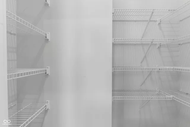 $2,575 | 812 Kinzer Avenue, Carmel, IN 46032