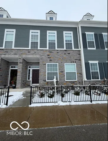 $2,575 | 812 Kinzer Avenue, Carmel, IN 46032