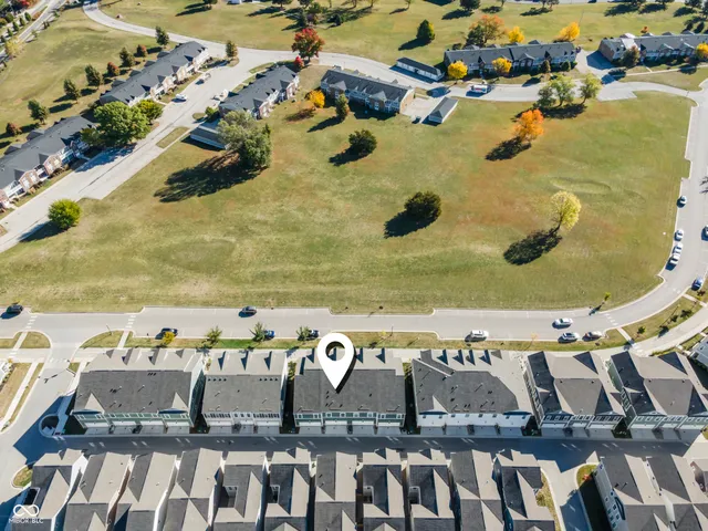 $2,575 | 812 Kinzer Avenue, Carmel, IN 46032