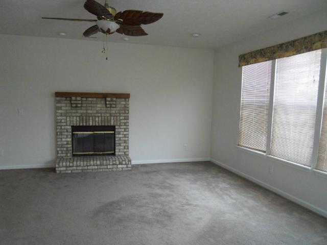 5904 Decatur Ridge Drive Indianapolis, IN 46221 - Photo 3 of 5