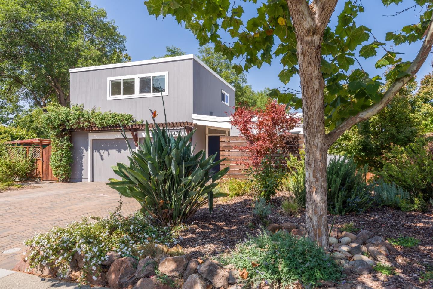 3476 Greer Road Palo Alto, CA 94303 - Photo 1 of 32 Gallery Image 1