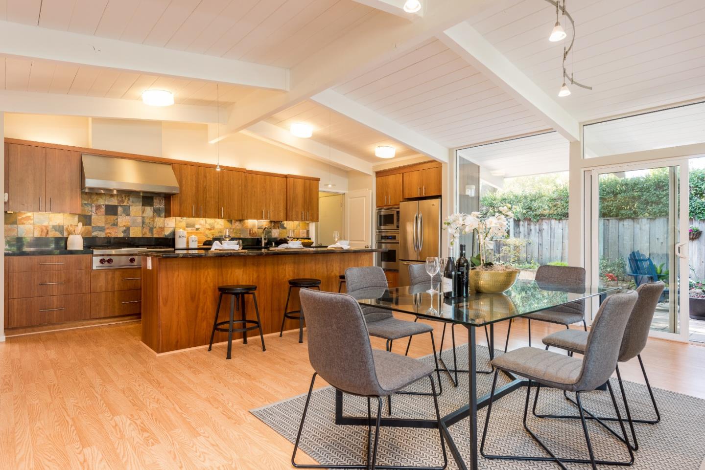 3476 Greer Road Palo Alto, CA 94303 - Photo 12 of 32 Gallery Image 12