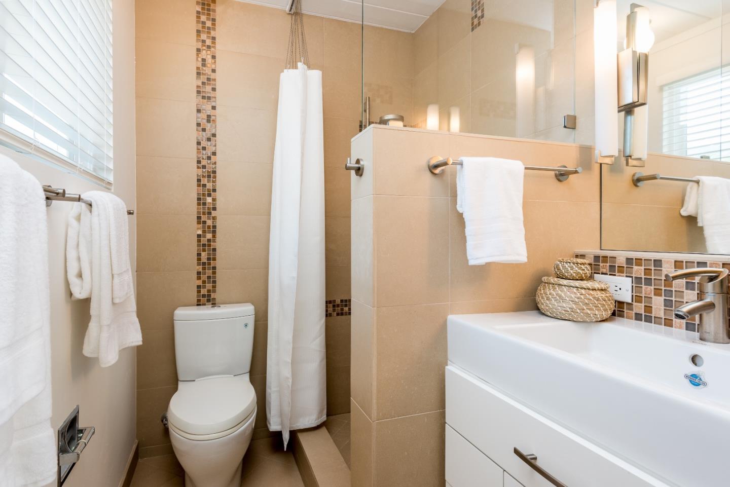 3476 Greer Road Palo Alto, CA 94303 - Photo 17 of 32 Gallery Image 17
