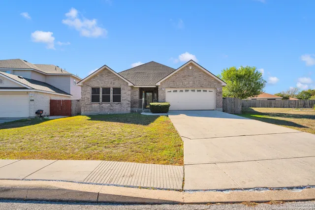 $1,900 | 4631 Granite Shoals, San Antonio, TX 78244