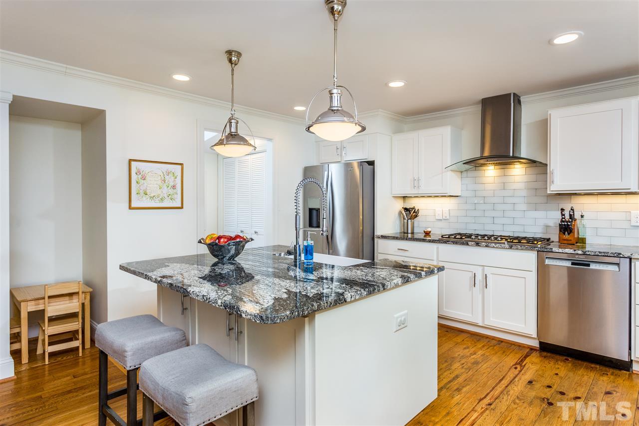 3700 Bellevue Road Raleigh, NC 27609 - Photo 8 of 25