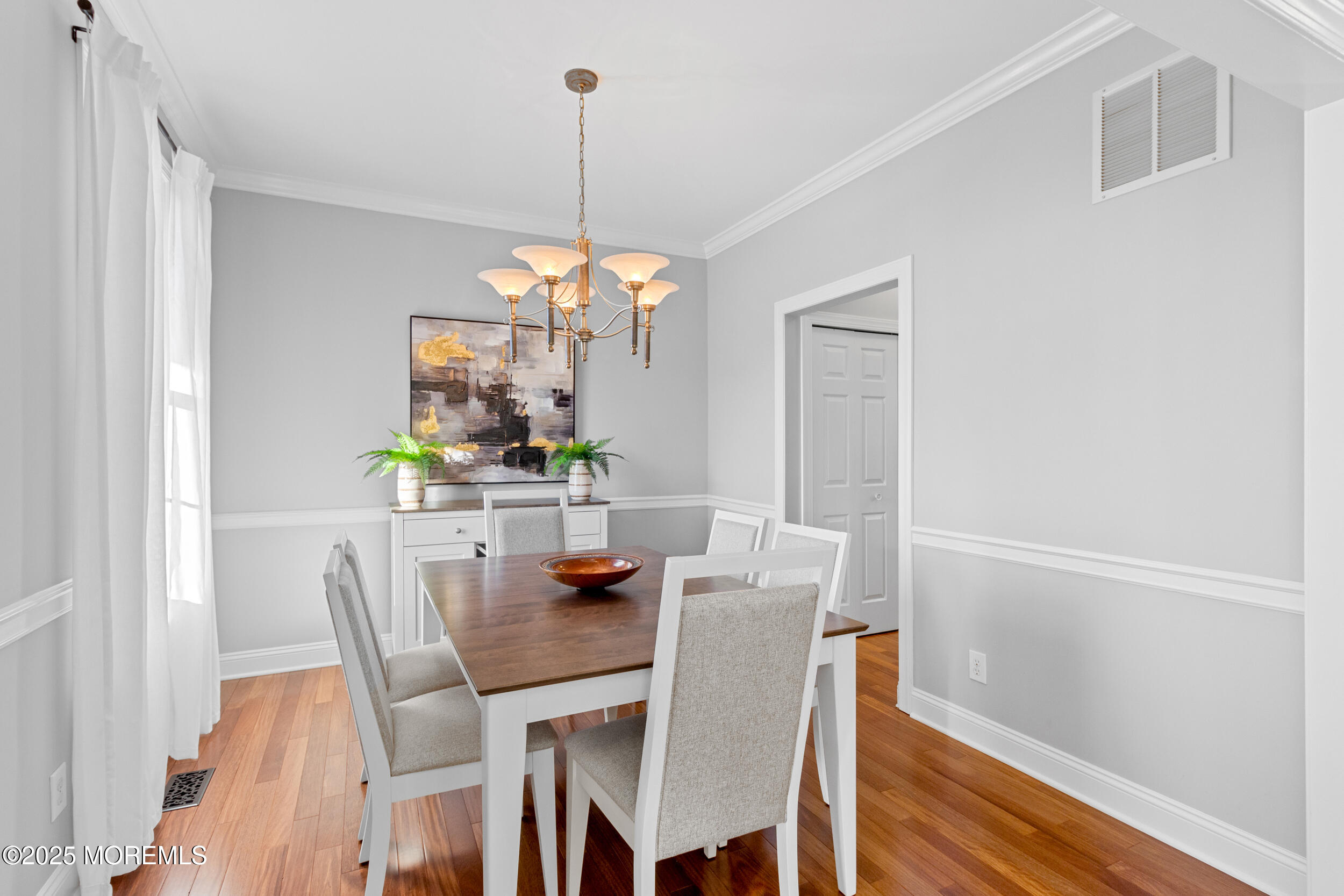 19 Danella Way Howell, NJ 07731 - Photo 14 of 26 14_img_0219