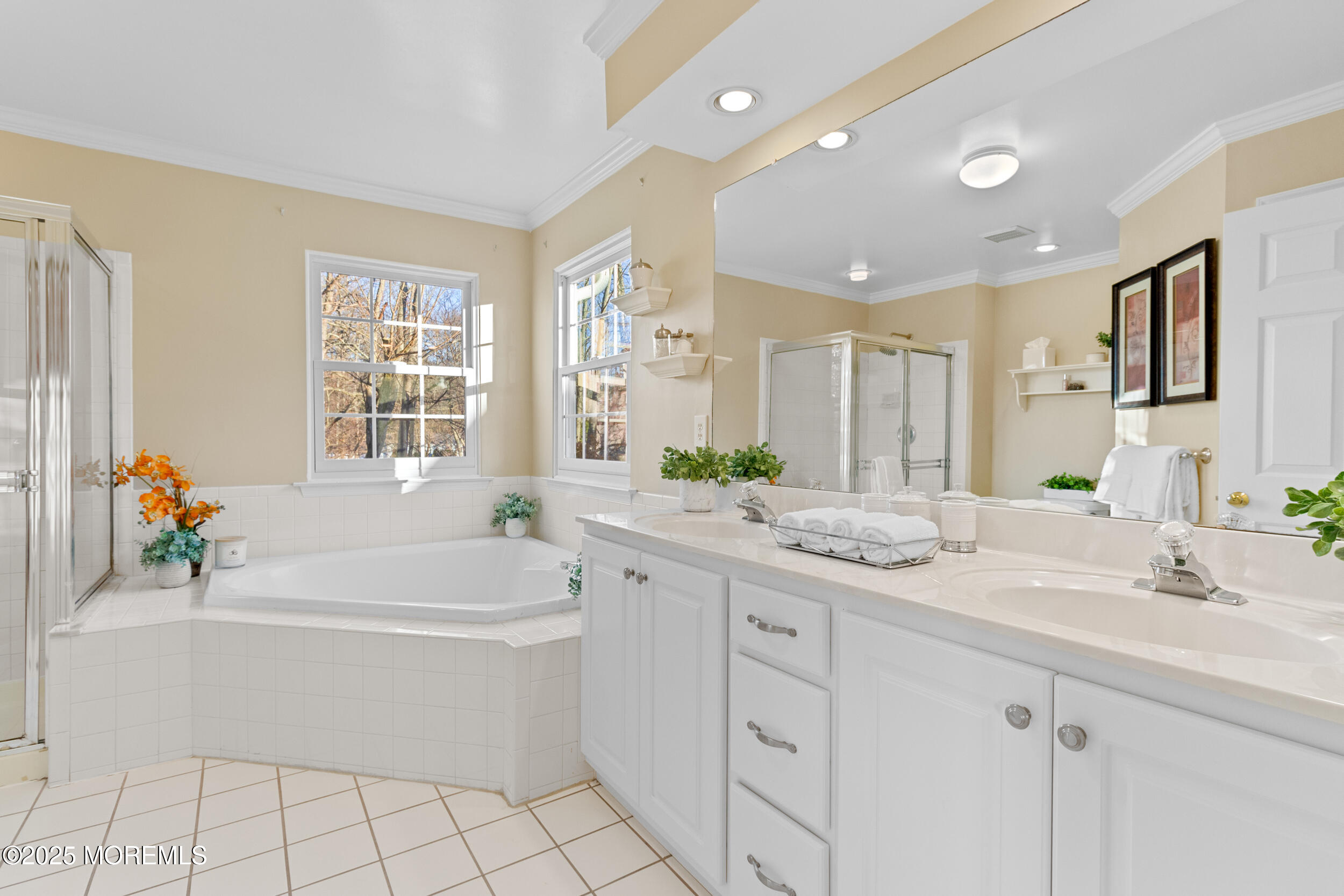 19 Danella Way Howell, NJ 07731 - Photo 24 of 26 24_img_0318