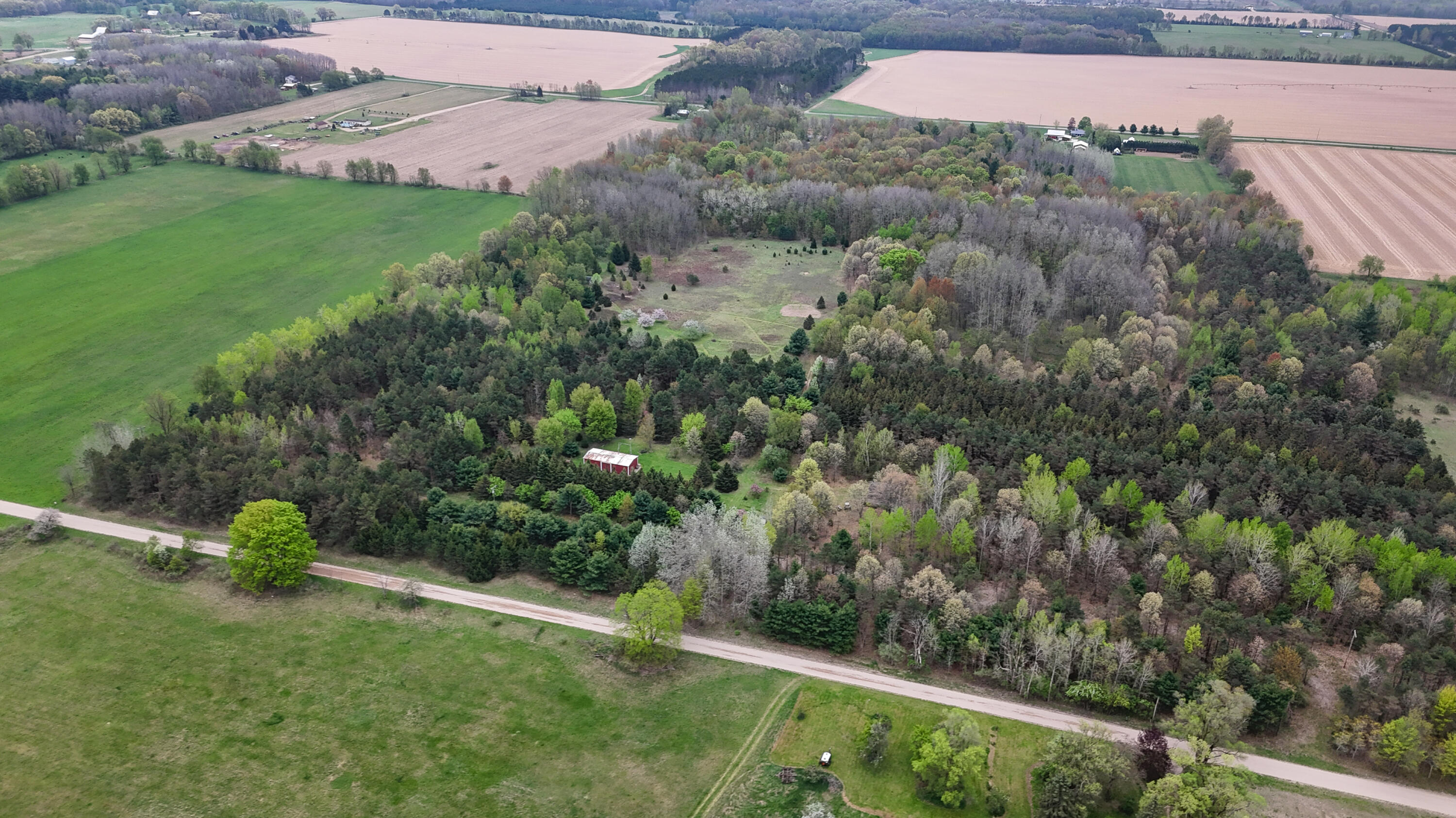 13635 Arthur Road Rodney, MI 49342 - Photo 2 of 54 002