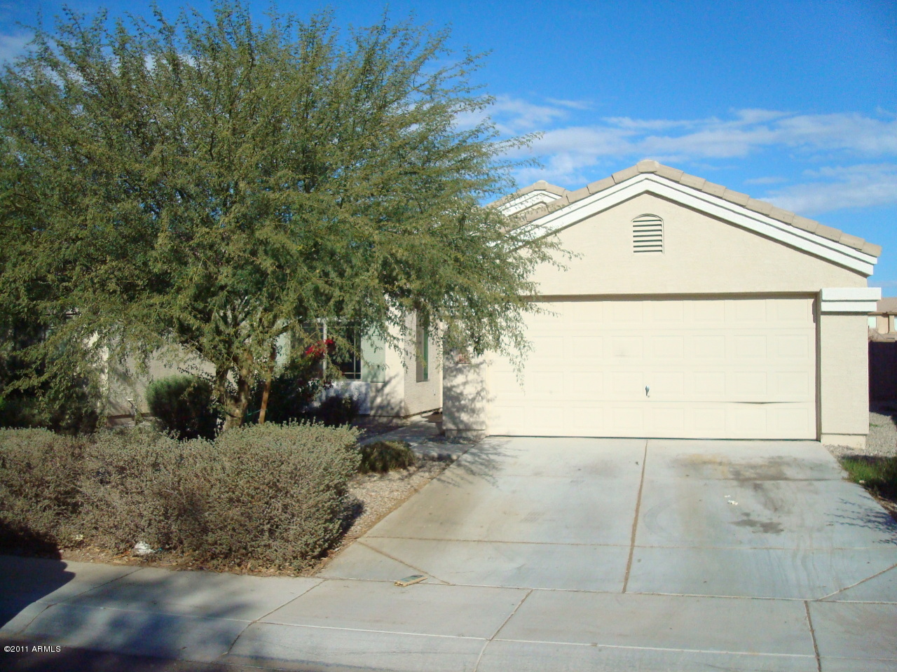 8606 West Payson Road Tolleson, AZ 85353 - Photo 1 of 11 Front