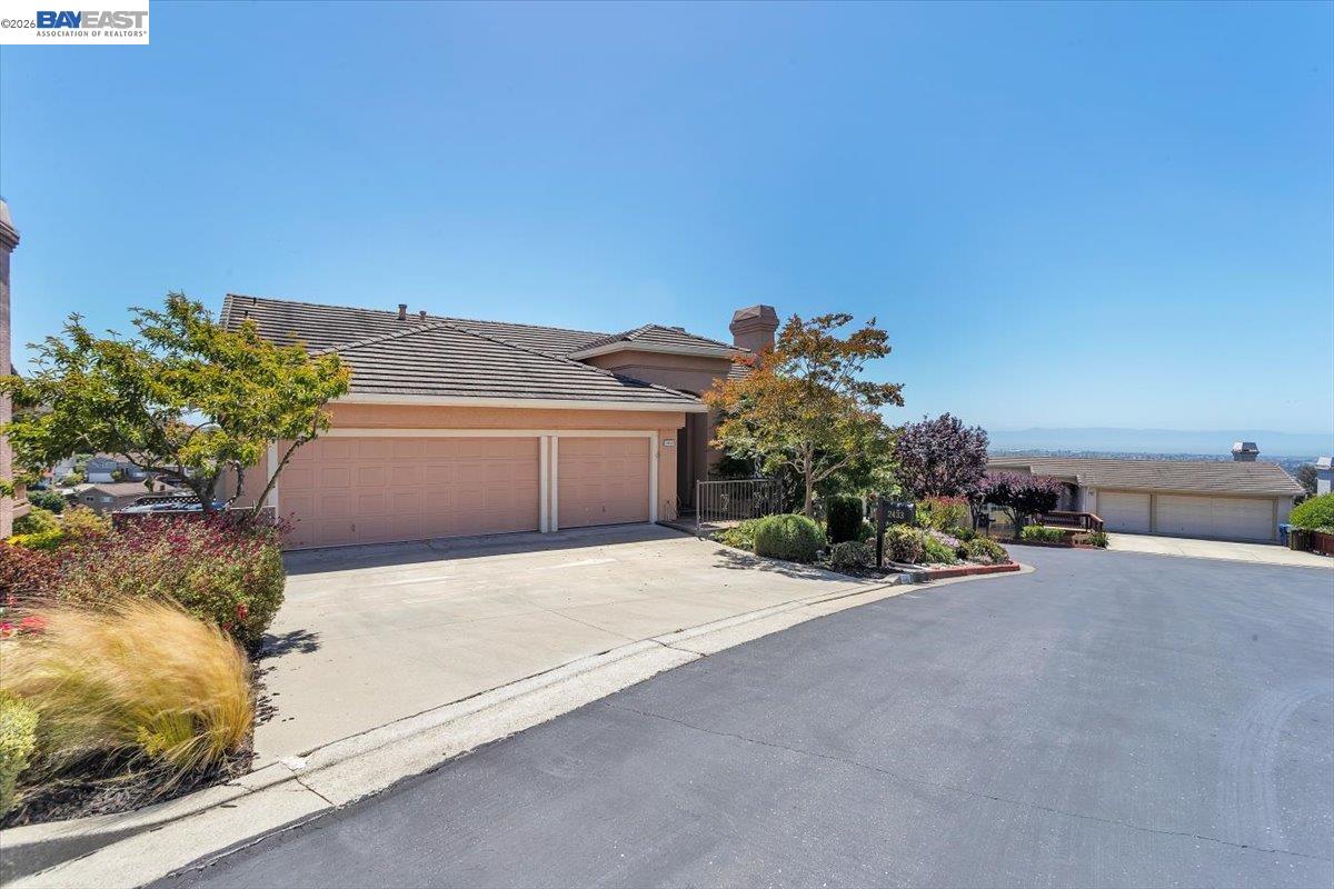 2433 Fox Ridge Drive Castro Valley, CA 94546 - Photo 8 of 76
