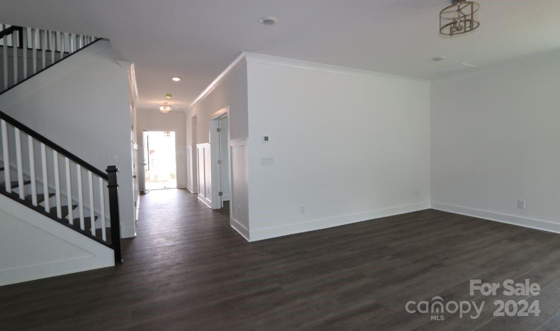 11113 Lochmere Road Charlotte, NC 28278 - Photo 2 of 6 Gallery Image 2