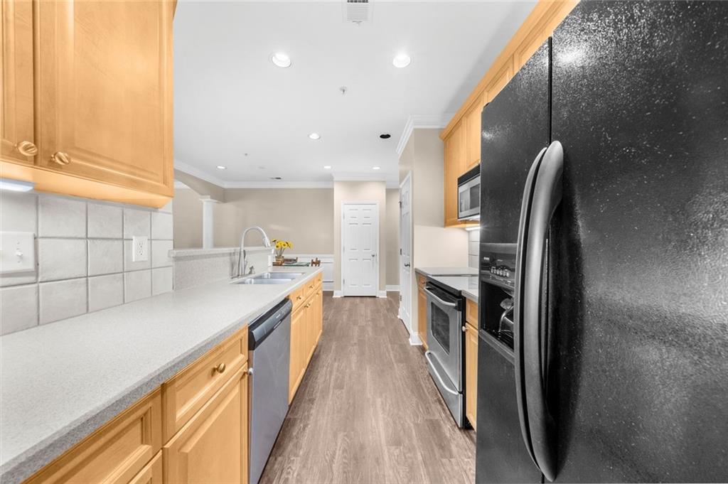 2103 Stratford Commons, Unit 2103 Decatur, GA 30033 - Photo 6 of 32