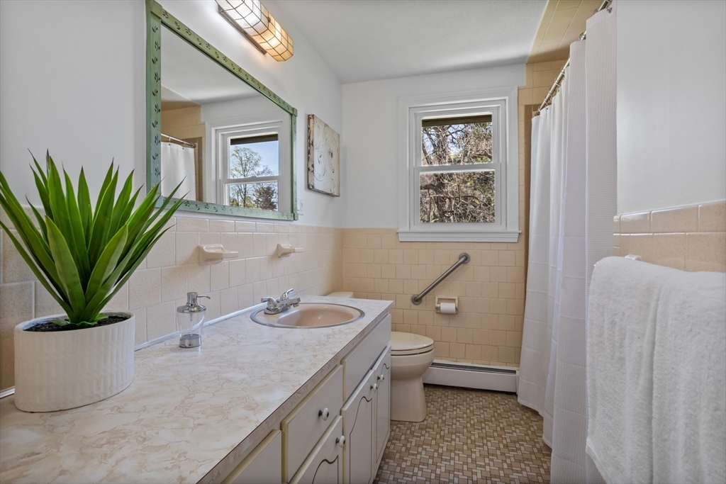28 Minuteman Road Acton, MA 01720 - Photo 19 of 39 Gallery Image 19