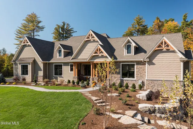 $1,999,900 | 110 Trask Lane, Saratoga, NY 12866