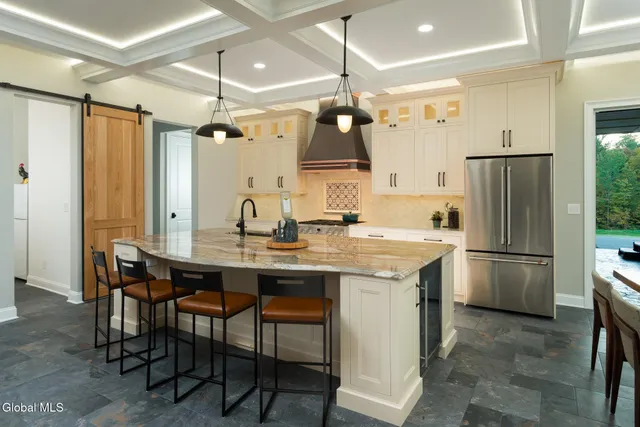 $1,999,900 | 110 Trask Lane, Saratoga, NY 12866