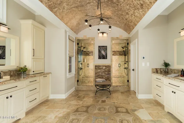 $1,999,900 | 110 Trask Lane, Saratoga, NY 12866