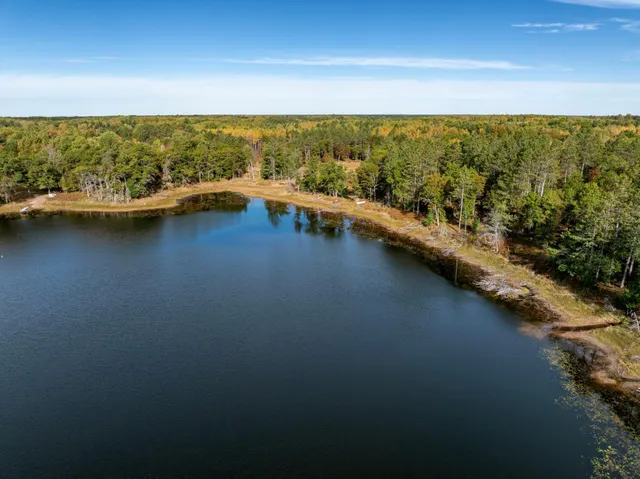 $340,000 | Xxx Xxx County Road, Danbury, WI 54830