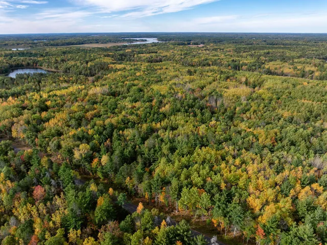 $340,000 | Xxx Xxx County Road, Danbury, WI 54830