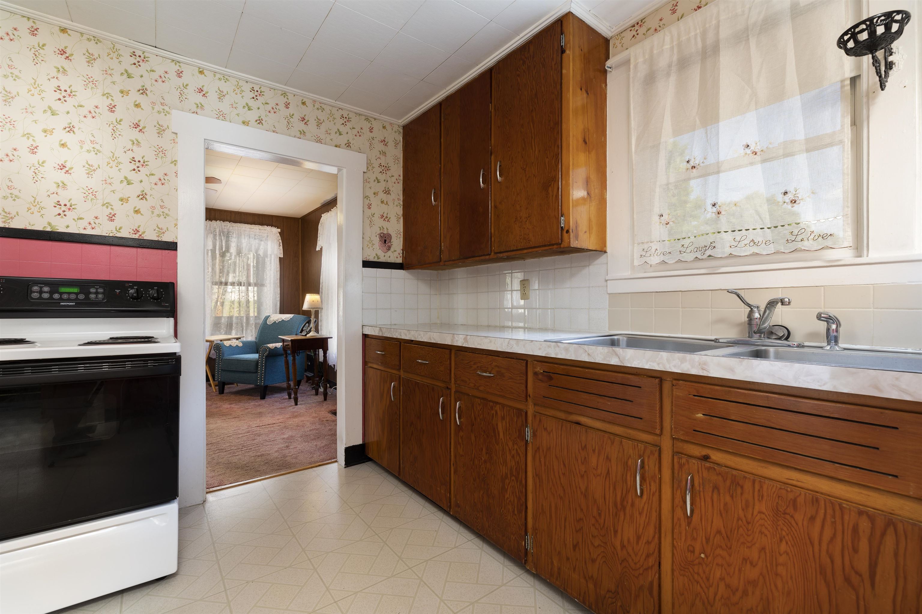 192 Mascoma Street Lebanon, NH 03766 - Photo 13 of 17