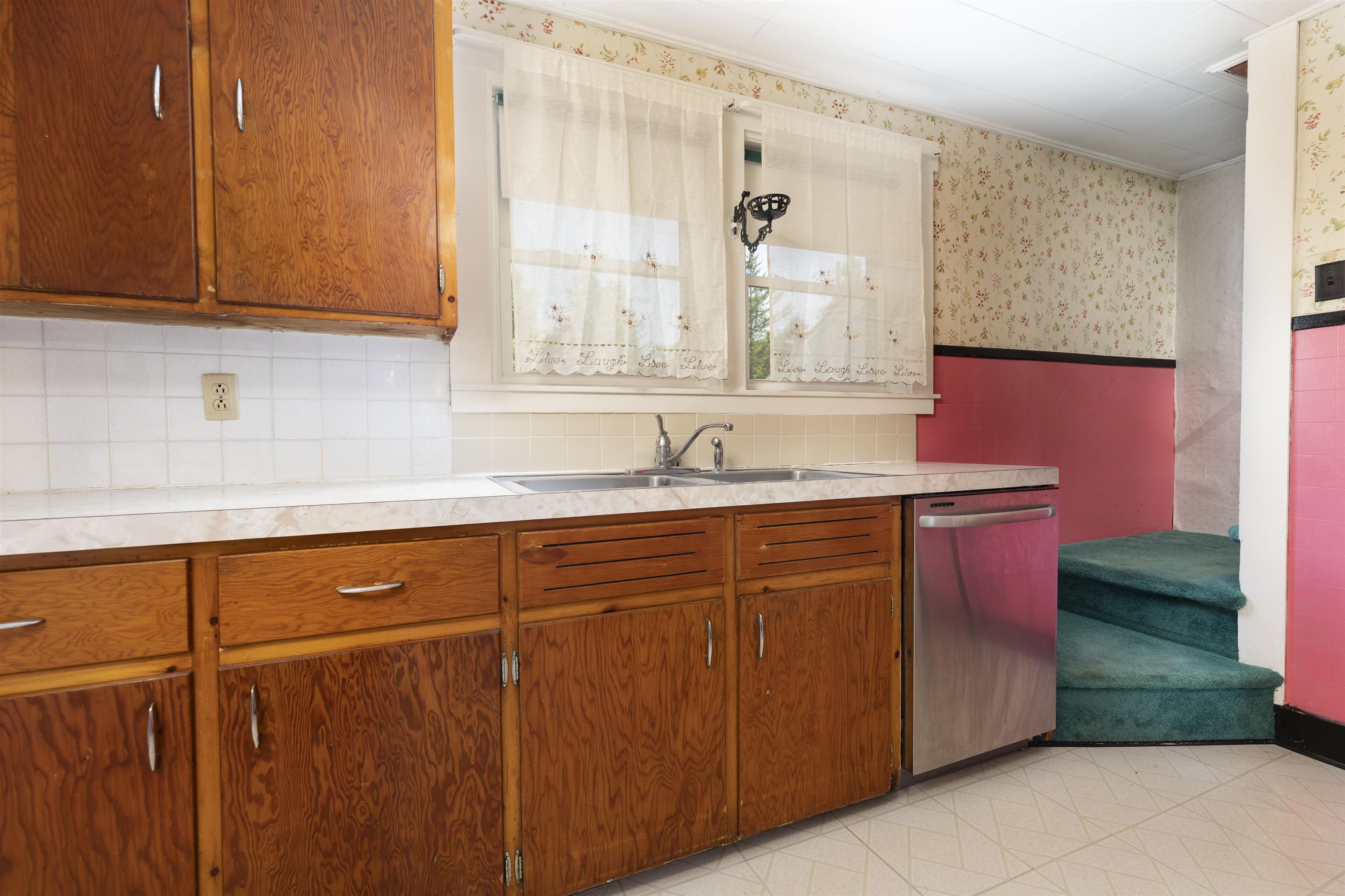 192 Mascoma Street Lebanon, NH 03766 - Photo 10 of 17