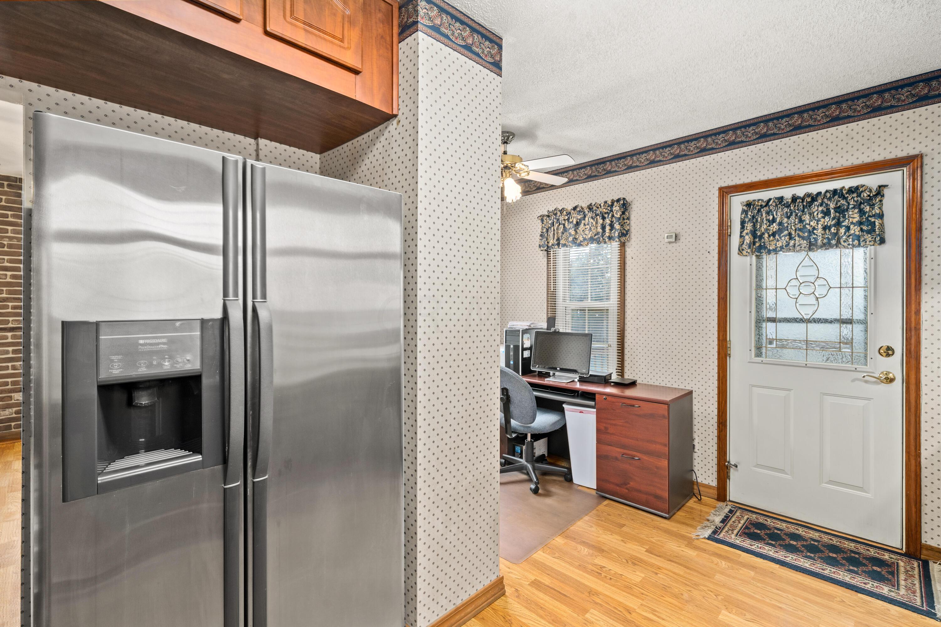999 South Remington Road Columbus, OH 43209 - Photo 17 of 58 17